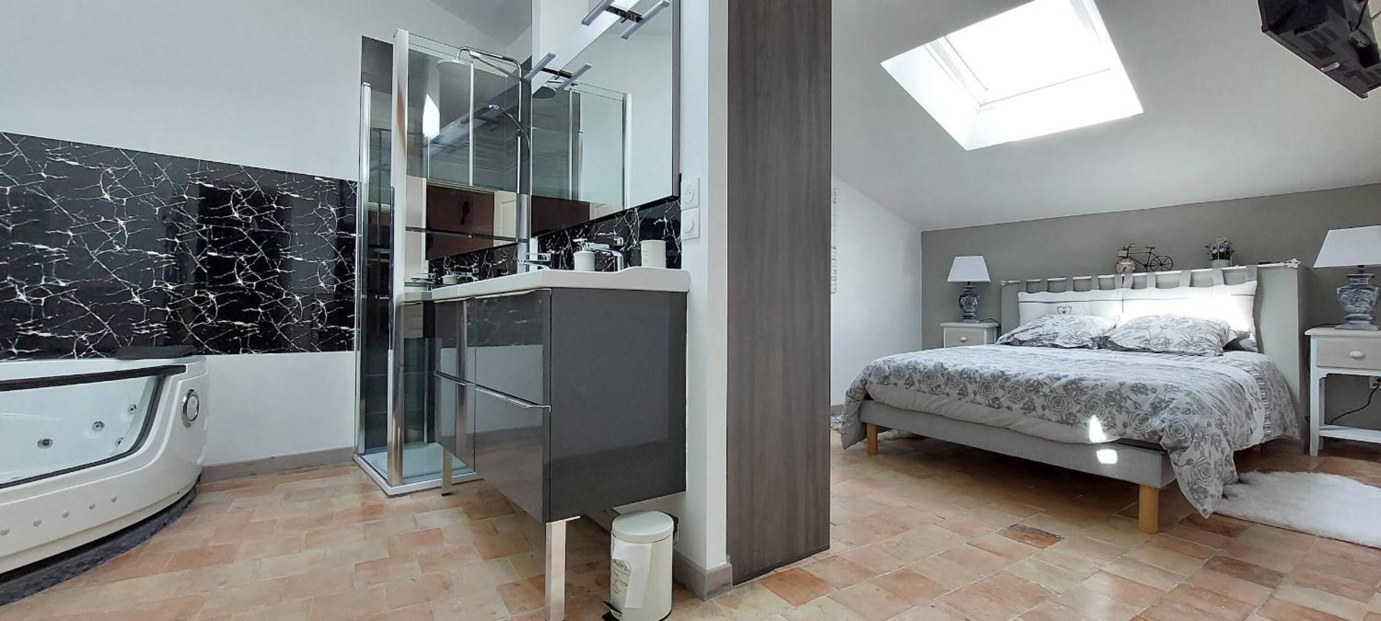 Le Lavandin Classe 3 Etoiles Riez Exteriör bild